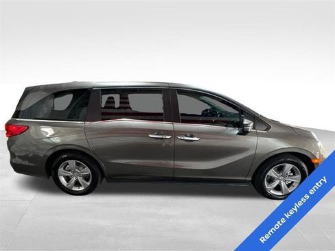 Used 2018 Honda Odyssey EX-L image 4