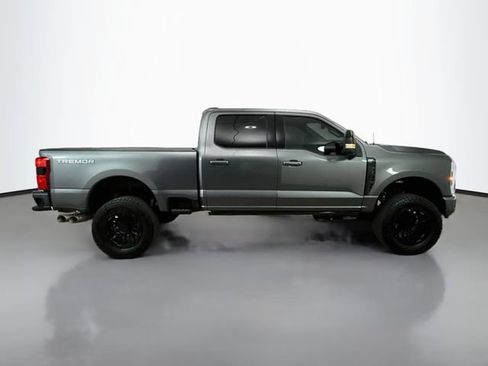 Used 2024 Ford F250 Lariat w/ Tremor Off-Road Package AWD/4WD image 8