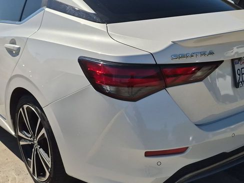 Certified 2023 Nissan Sentra SR w/ Trunk Package FWD image 10