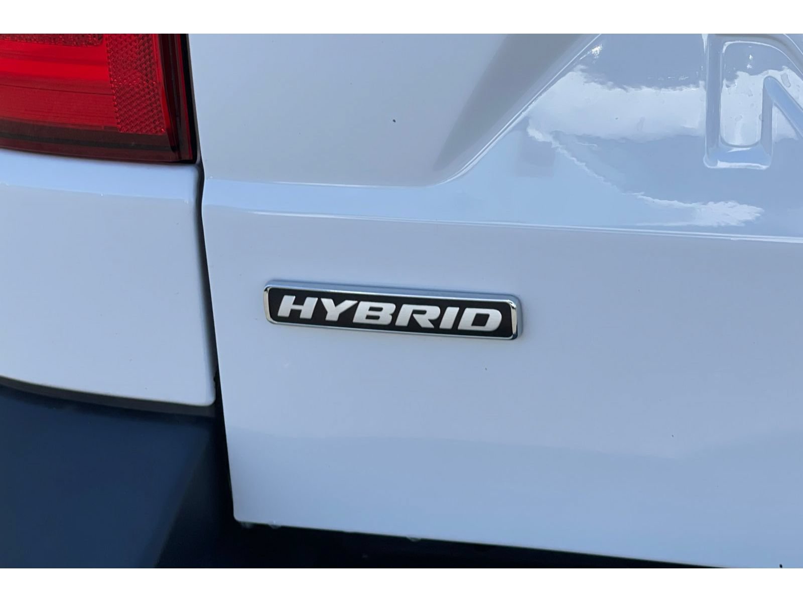 Used 2023 Ford Maverick Lariat FWD image 17