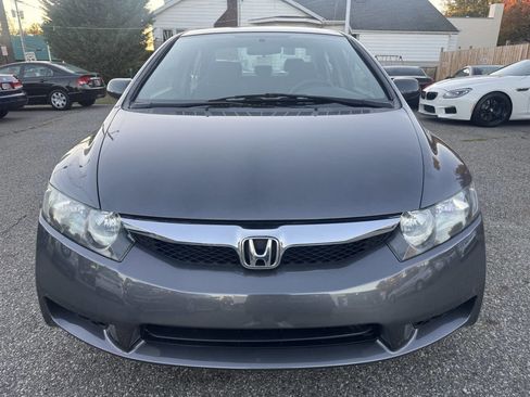 Used 2009 Honda Civic DX-VP image 8