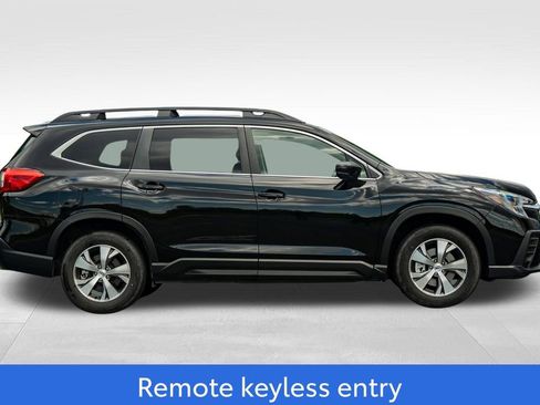 Used 2024 Subaru Ascent Premium w/ Convenience Package image 8