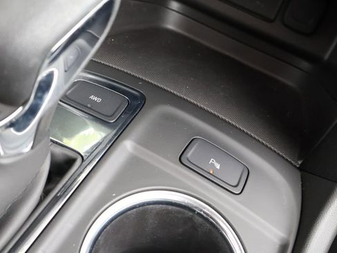 Used 2023 Chevrolet Equinox LT AWD/4WD image 23