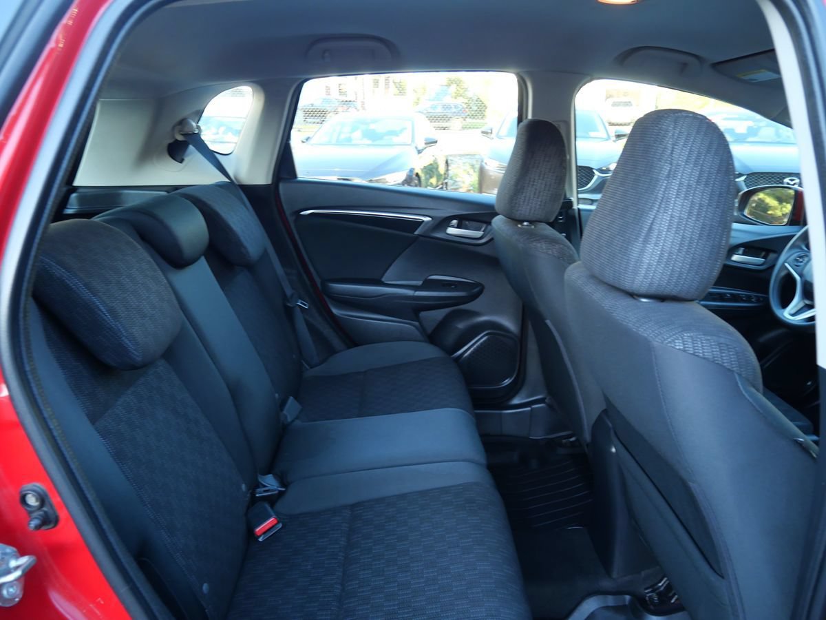 Used 2015 Honda Fit LX image 28
