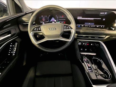 Used 2025 Audi Q5 Premium w/ Premium Plus AWD/4WD image 6