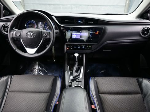 Used 2019 Toyota Corolla SE image 16