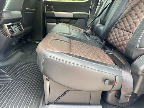 Used 2026 Ford F250 Lariat w/ Black Appearance Package AWD/4WD image 17