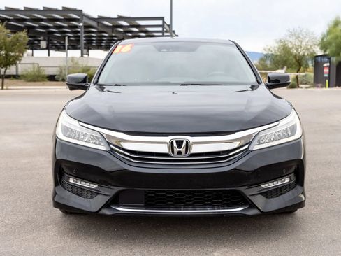 Used 2016 Honda Accord Touring image 8