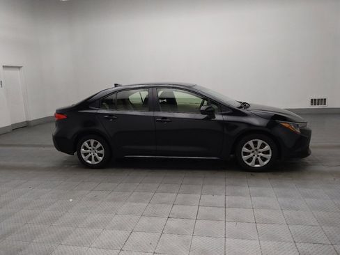 Used 2020 Toyota Corolla LE image 11