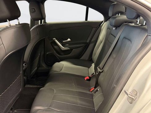 Used 2023 Mercedes-Benz CLA 250 4MATIC image 12