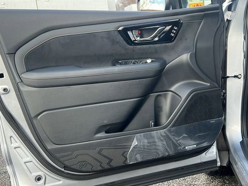 New 2026 Subaru Forester Touring image 19