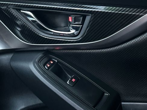 Used 2019 Subaru Crosstrek 2.0i Limited w/ Moonroof Package w/Navigation image 35