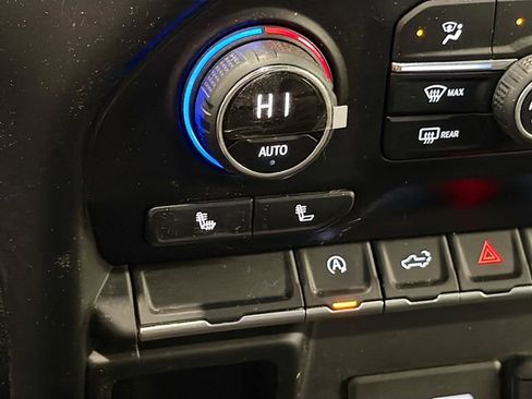 Used 2019 Chevrolet Silverado 1500 LT w/ All-Star Edition image 19