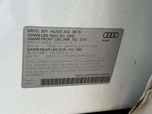 Used 2016 Audi Q5 2.0T Premium Plus w/ Technology Package AWD/4WD image 19
