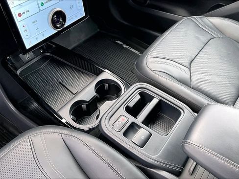 Used 2025 Ford Mustang Mach-E Premium image 16