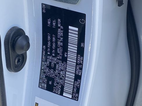 Certified 2024 Toyota 4Runner SR5 RWD image 31