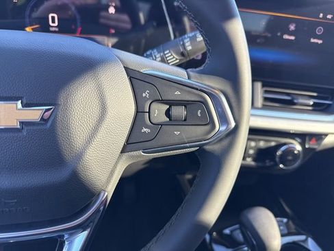 New 2026 Chevrolet Trax LT w/ Driver Confidence Package FWD image 16