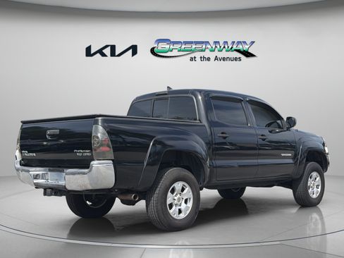 Used 2015 Toyota Tacoma PreRunner w/ SR5 Package RWD image 6