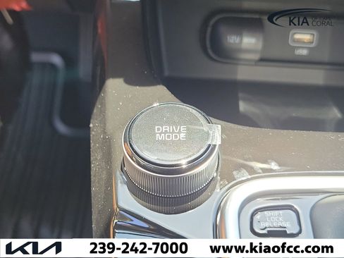 New 2026 Kia Seltos S FWD image 29
