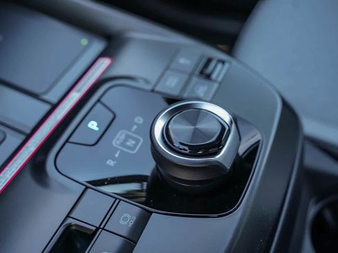 New 2026 Subaru Solterra Premium image 23