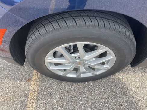 Used 2022 Chevrolet Equinox LT image 22