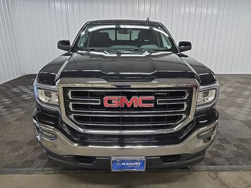 Used 2018 GMC Sierra 1500 SLE w/ SLE Value Package AWD/4WD image 8