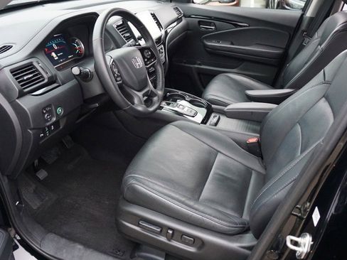 Used 2019 Honda Pilot Elite image 12