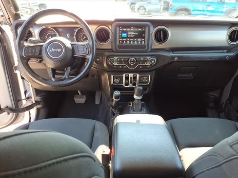 Used 2020 Jeep Wrangler Unlimited Sport image 15