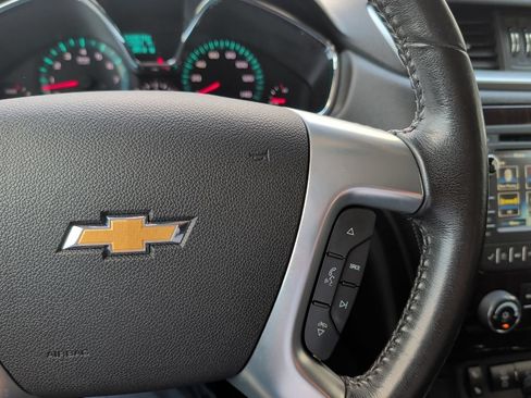 Used 2016 Chevrolet Traverse LT w/ Style and Technology Package AWD/4WD image 25