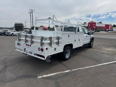 New 2025 Ford F550 4x4 SuperCab Super Duty image 5