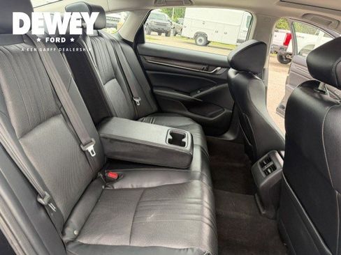 Used 2018 Honda Accord EX-L image 31