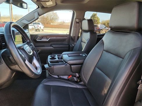 Certified 2025 GMC Sierra 1500 SLT image 13