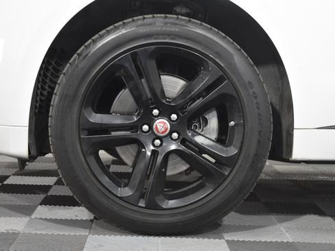 Used 2018 Jaguar F-PACE R-Sport AWD/4WD image 32
