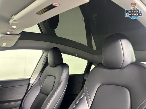 Used 2023 Tesla Model Y Performance AWD/4WD image 22