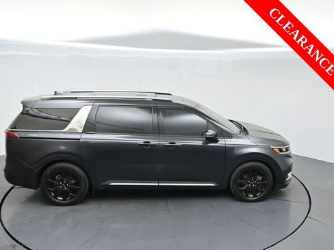 Used 2023 Kia Carnival SX Prestige image 61
