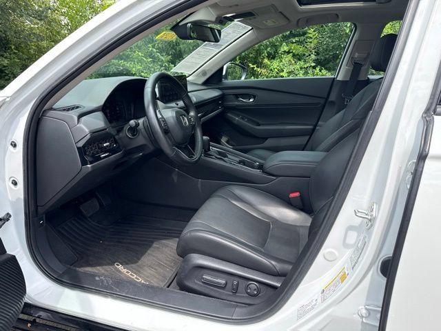 Used 2023 Honda Accord EX-L image 12