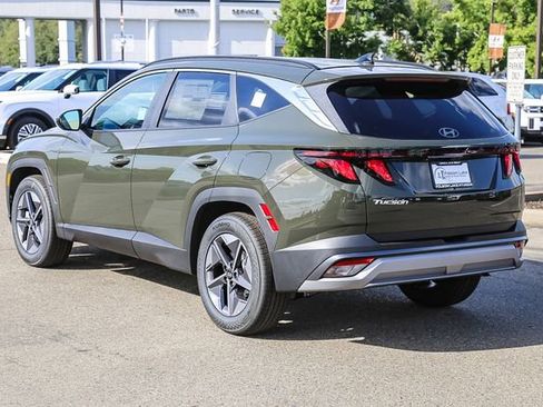 New 2026 Hyundai Tucson SEL FWD image 2