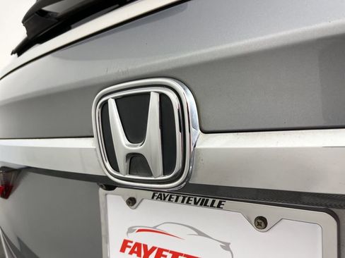 Used 2018 Honda Odyssey EX-L image 15