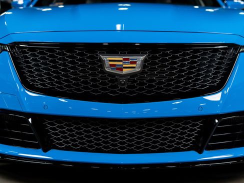 Used 2023 Cadillac CT5 V Blackwing w/ Parking Package image 21