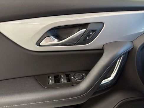 Certified 2022 Chevrolet Blazer LT FWD image 22