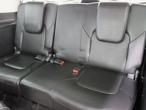 Used 2023 INFINITI QX80 Luxe w/ Cargo Package AWD/4WD image 39
