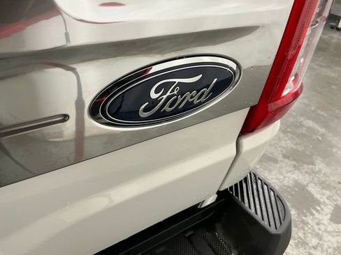 Used 2022 Ford F150 Platinum image 8