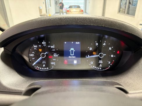 Used 2025 RAM ProMaster 3500 w/ Convenience Group image 13