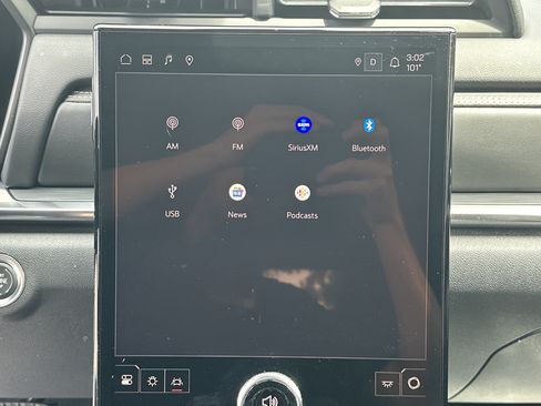 Used 2025 GMC Terrain Elevation w/ Black Edition AWD/4WD image 23