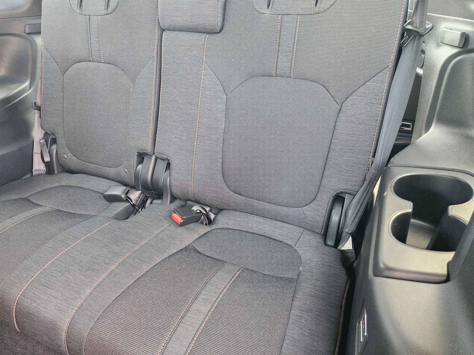 Used 2025 Honda Pilot Sport image 30