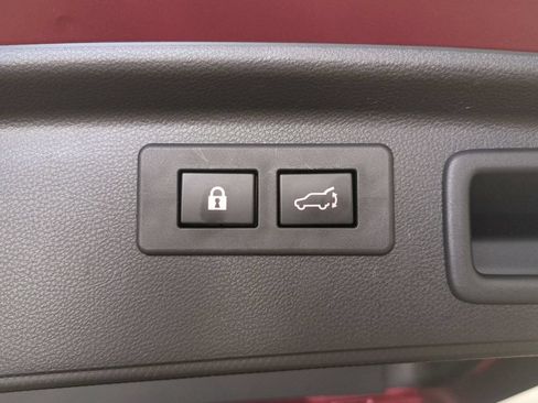 Used 2021 Subaru Forester Premium w/ Popular Package #1 AWD/4WD image 15