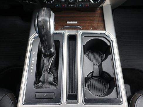 Used 2016 Ford F150 Platinum w/ Technology Package image 36