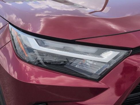Used 2023 Toyota RAV4 LE FWD image 10