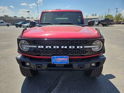 New 2026 Ford Bronco Badlands AWD/4WD image 3