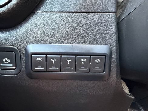 Used 2020 Chevrolet Silverado 2500 W/T w/ WT Convenience Package AWD/4WD image 34